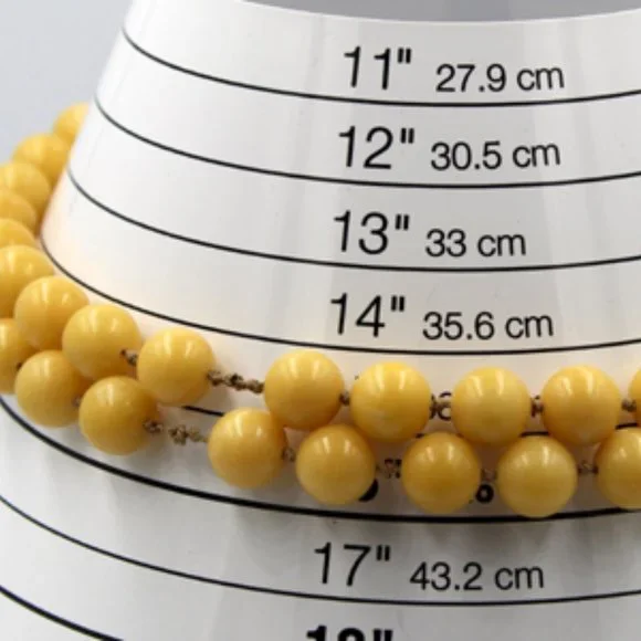 TWO STRAND YELLOW JADE NECKLACE - QUING DYNASTY - 10 MM EACH